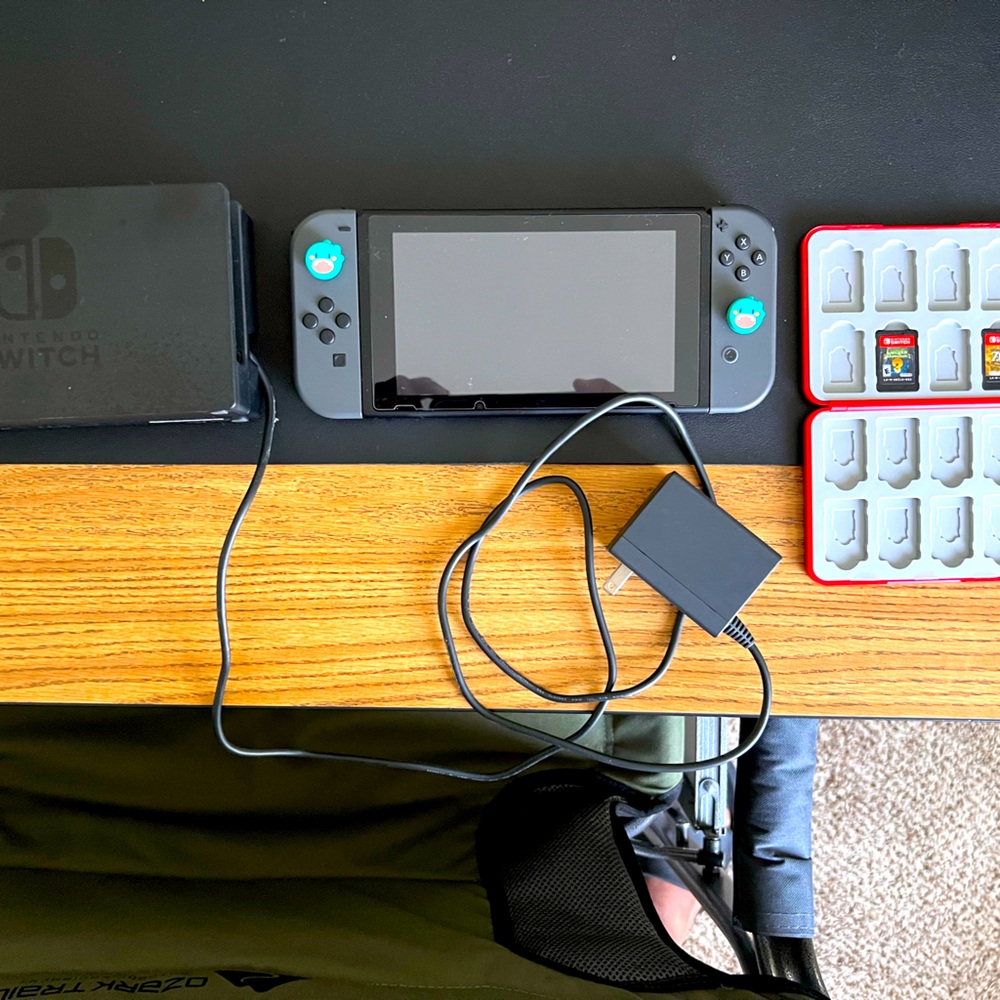 Nintendo Switch (Grey) 3 games animal crossings, Luigi’s mansion 2, Zelda BOTW